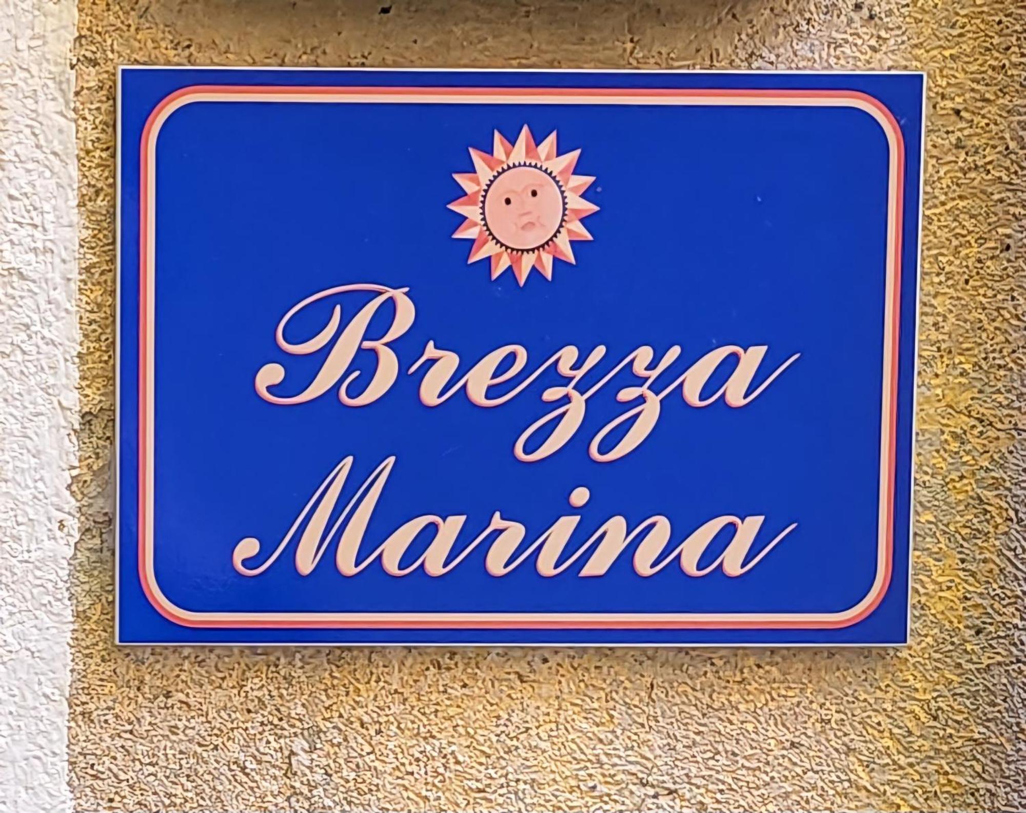 فندق ريوماجّوريفي  Brezza Marina المظهر الخارجي الصورة